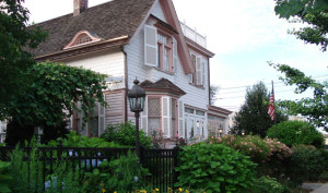 voelker_orth_museum,bird_sanctuary_and_victoria_garden_full_image1